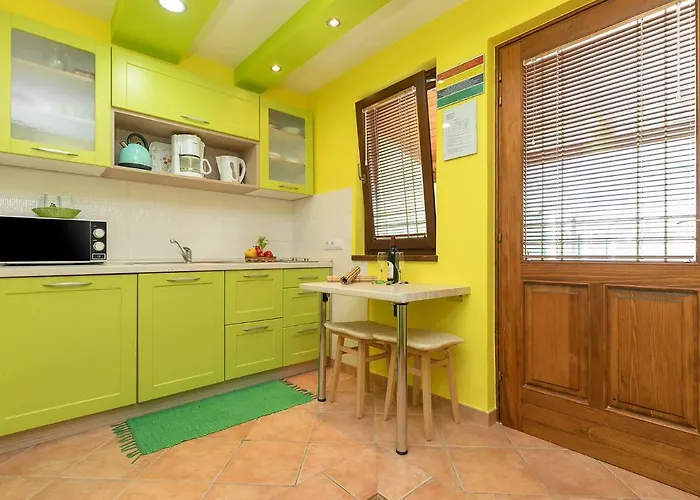 아파트 Nada 브르사르